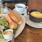 ブレッド&タパス 沢村 - 