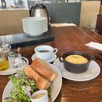 ブレッド&タパス 沢村 - 