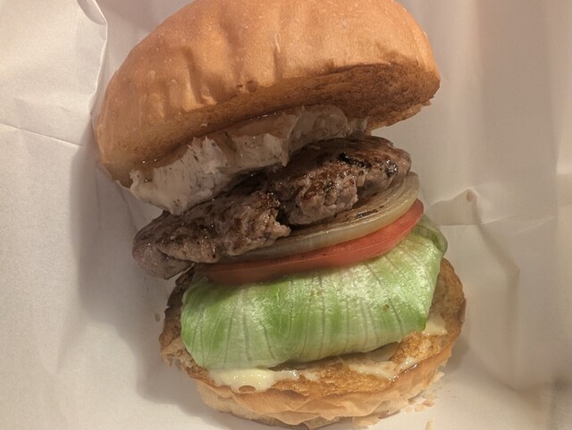 くまさんホワイトハンバーガー くまさんホワイトハンバーガー CHILLAX BURGERS &WINE