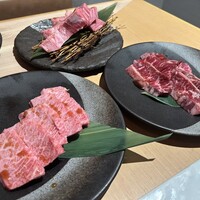 近江うし焼肉 にくTATSU 銀座店 - 
