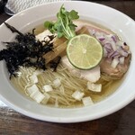麺処 一心 - 澄んだ冷スープ
