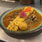 スパイシーカリーハウス 銀座半月 - 