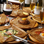 ビストロ ワイン カフェ ハース - フランスのそば粉１００％使った当店自慢のガレットです