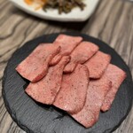 焼肉 ジャンボ - 