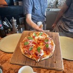 ザ ピッツァバー ON 38TH - 