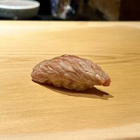 野じま - マグロのカマトロにぎり