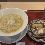 燃えよ麺助 - 踊り焼き鮑の潮騒そば