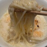 麦と麺助 - 麺リフト