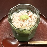 徳ㇵ本也 - 毛蟹　湯葉　よしの葛　そら豆　醤油の餡
