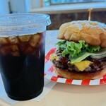 BAKERY & BURGER JB'S TOKYO - テリヤキバーガーとコーヒー