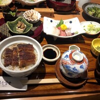 炭焼 うな富士 有楽町店 - 