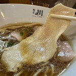麺や 川 - 少し火が入り気味だった鶏むねスライス