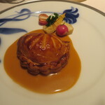 アピシウス - 地頭鶏のパイ包み焼き