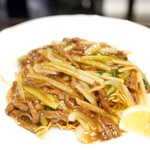 銀座アスター - 牛肉とセロリの焼きそば