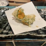 てんぷら 士才 - 生ウニ大葉巻