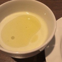キャトルラパン　神戸三宮 - グリーンピースの冷たいスープ