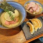 ヨコクラストアハウス - 