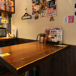 立ち飲み あたりや食堂  - 4名テーブル
