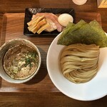 に干し屋 SINCHAN - 全部載せ魚豚つけ麺　1,500円