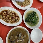 台湾料理 味仙 大阪駅前第2ビル地下1階店 - 