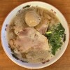 福間ラーメン ろくでなし - 料理写真:こってりラーメン味玉子入り　　970円(税込)