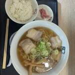 喜多方ラーメン 坂内 - 料理写真: