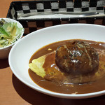 Dining Car SAKURA - ローストハンバーグ+デミソース・オムライス
