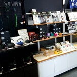 雫石プリンスホテル 売店 - 装飾品もあります