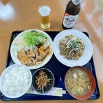 こはまや - 生姜焼き肉ヤキソバセット