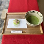 とんかつ 井筒 - 催されていた茶会で薄茶をいただく