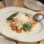 トラットリア ラ グロッタ - 