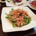 和風ダイニングきらり - ゴーヤとツナのサラダ
      夏バテ解消