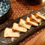 旬彩美酒 あじさい - 自家製スモークチーズ（桜チップ）