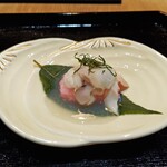 御料理 良所 - 千葉県産大ハマグリのさくら餅