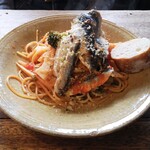 ビルバンテ - イワシと筍トマトパスタ