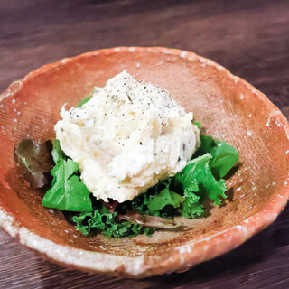 洋酒と洋食 ユトリロ_0