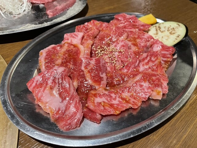 Kuroge Wagyu Yakiniku to Honkaku Motsu-nabe Sanju Nagakute Ten photo 5