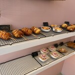 HAVE A NICE DAY PINKY BAGLE - 惣菜パンのコーナー(　ﾟдﾟ)