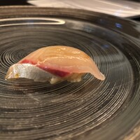 鮨 四 - 