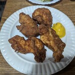 ナカガワ☆スエ食堂 - ◯◯タッキ◯風フライドチキン笑（通常メニューではありません）マスターが◯◯タッキ◯のフライドチキンを研究して作った渾身の一品！