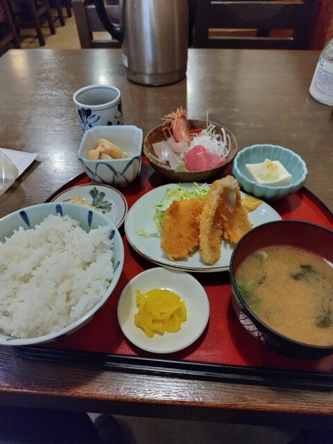 Shumi Dokoro Miyakoya