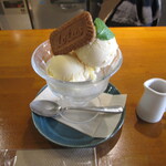 蒲田カフェ - アフォガード（エスプレッソをかける前）