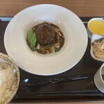 CHINESE DINING 瑞 - 家常獅子頭週替わりランチ定食