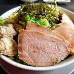 麺屋　たか - 鶏むねチャーシューは低温調理でとても柔らかいです