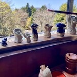 竹やぶ - かわいい置物たち