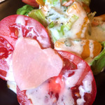 しぇ・もあ藤 - セットのサラダのハムがハート♡