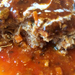 しぇ・もあ藤 - ハンバーグ断面。