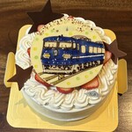 ケーキラボ・マグネット - イチゴたっぷりのシンプルがまた良い