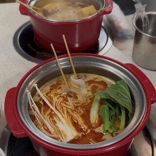 口コミ一覧 : 回転火鍋 なべ丸 上野本店 - 御徒町/火鍋 [食べログ]