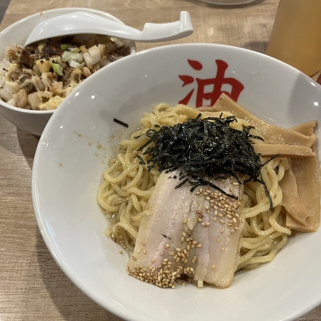 『安定の油そば』by 108s.food : 油そば きりん寺 千日前店 - なんば（大阪メトロ）/油そば・まぜそば [食べログ]